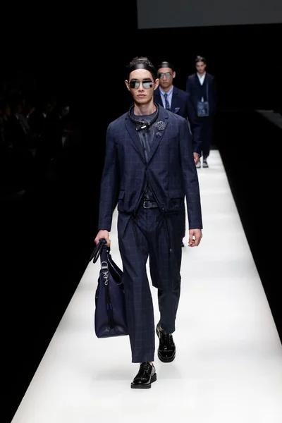 Look 6